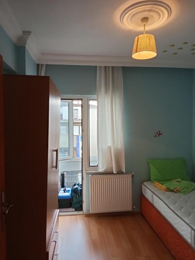 A Single Room in Home, одноместная комната в доме, Chambre simple, Habitación individual Стамбул Экстерьер фото